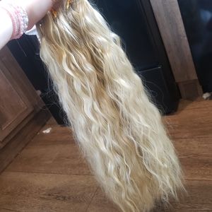 Blonde Hair Extentions